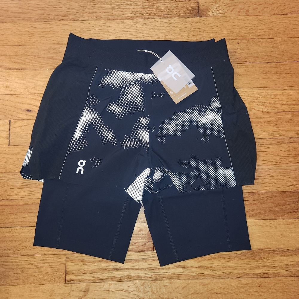 NWT Womens On Running Active Lumos Reflective Shorts - Picture 1 of 10